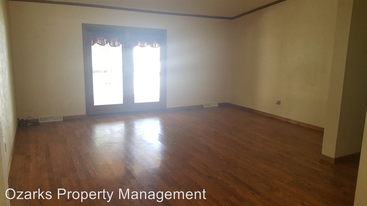 478 Norman Rd - Photo 3 of 22