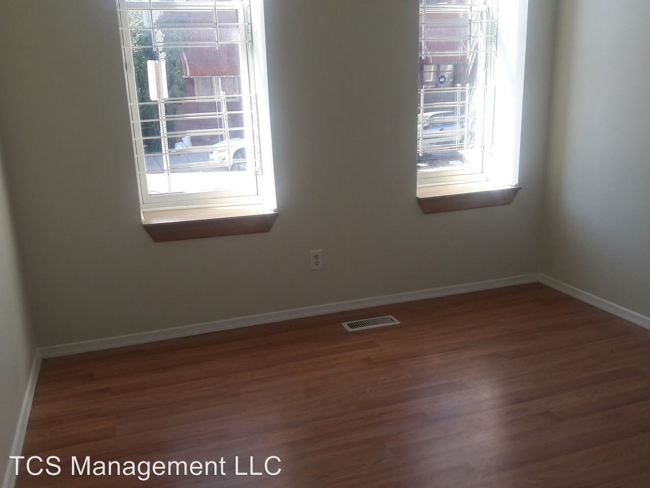 1903 W. Diamond Street - Photo 3 of 11