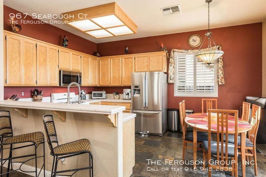 967 Seabough Ct - Photo 3 of 11