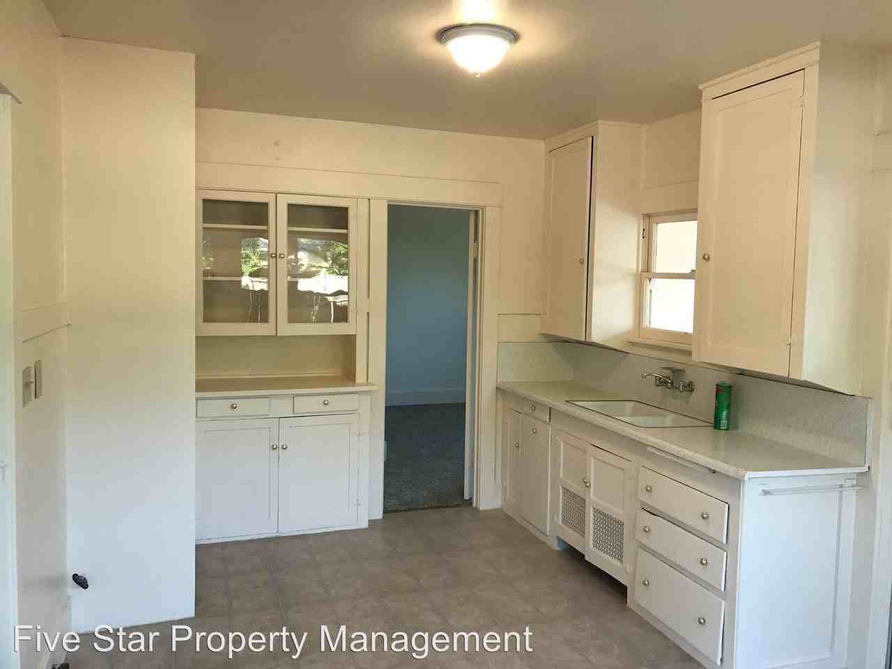 3145 Topeka St - Photo 3 of 11