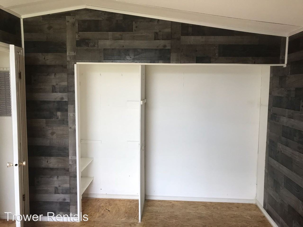 7720 W 26th St - Photo 3 of 11