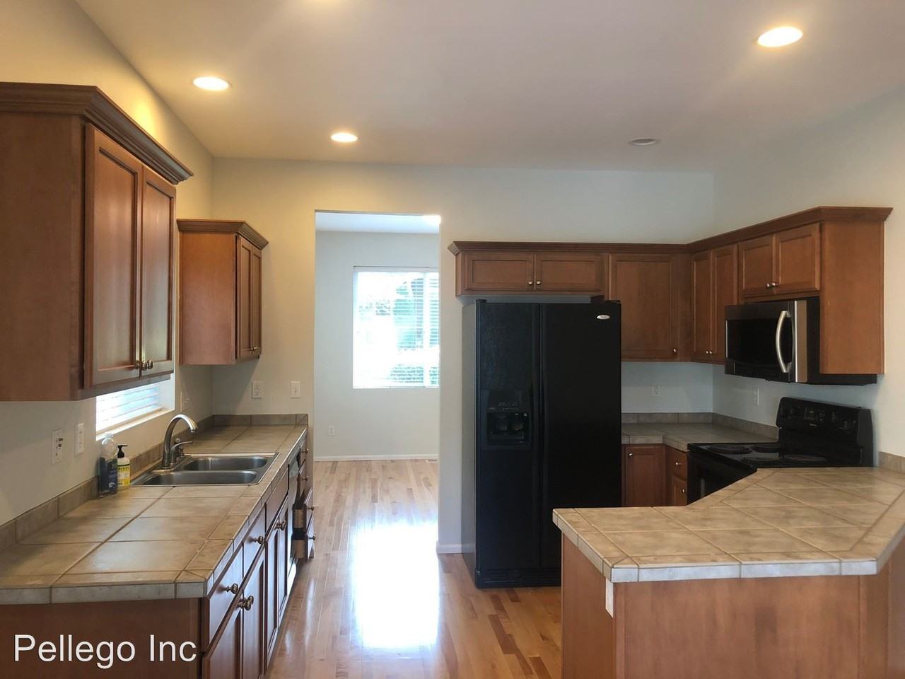 16117 167th Ave SE - Photo 2 of 20