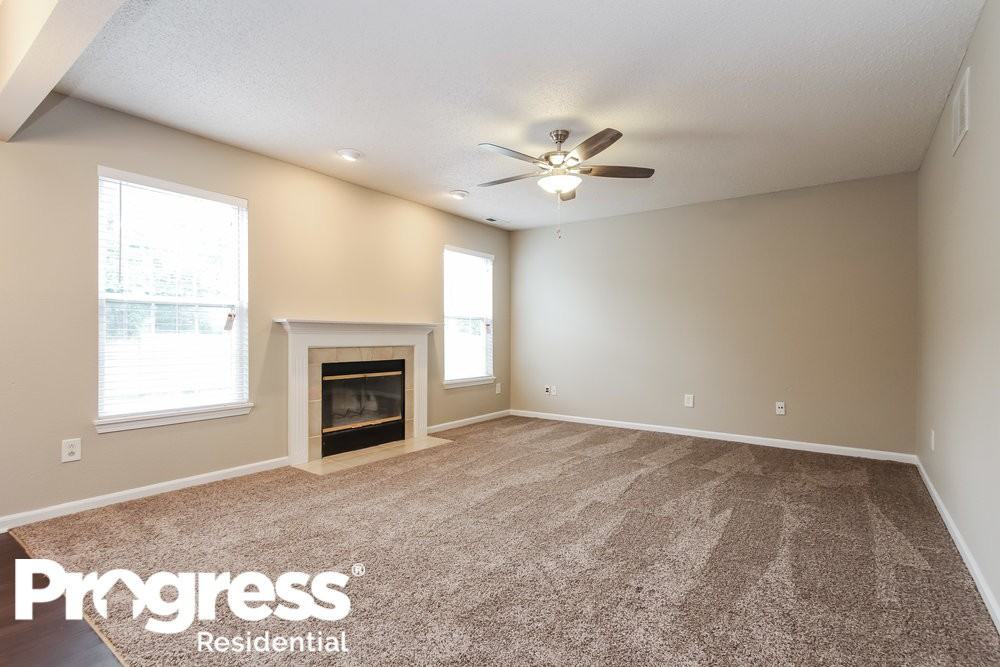 10351 Kensil St - Photo 3 of 15