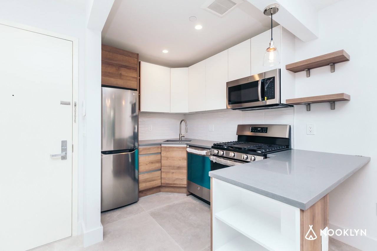 851 Madison Street #27CI