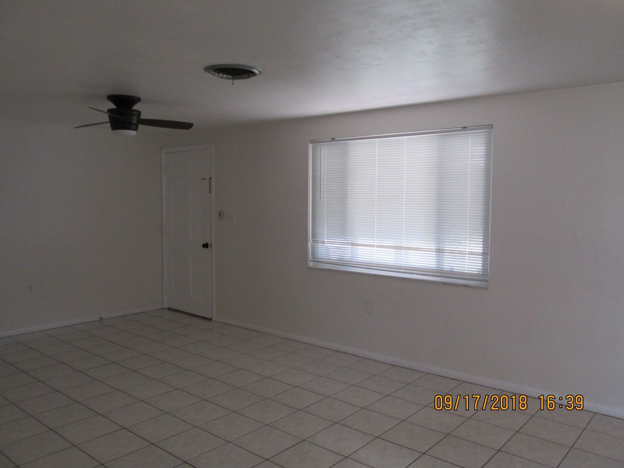 3504 Cambridge St - Photo 3 of 22