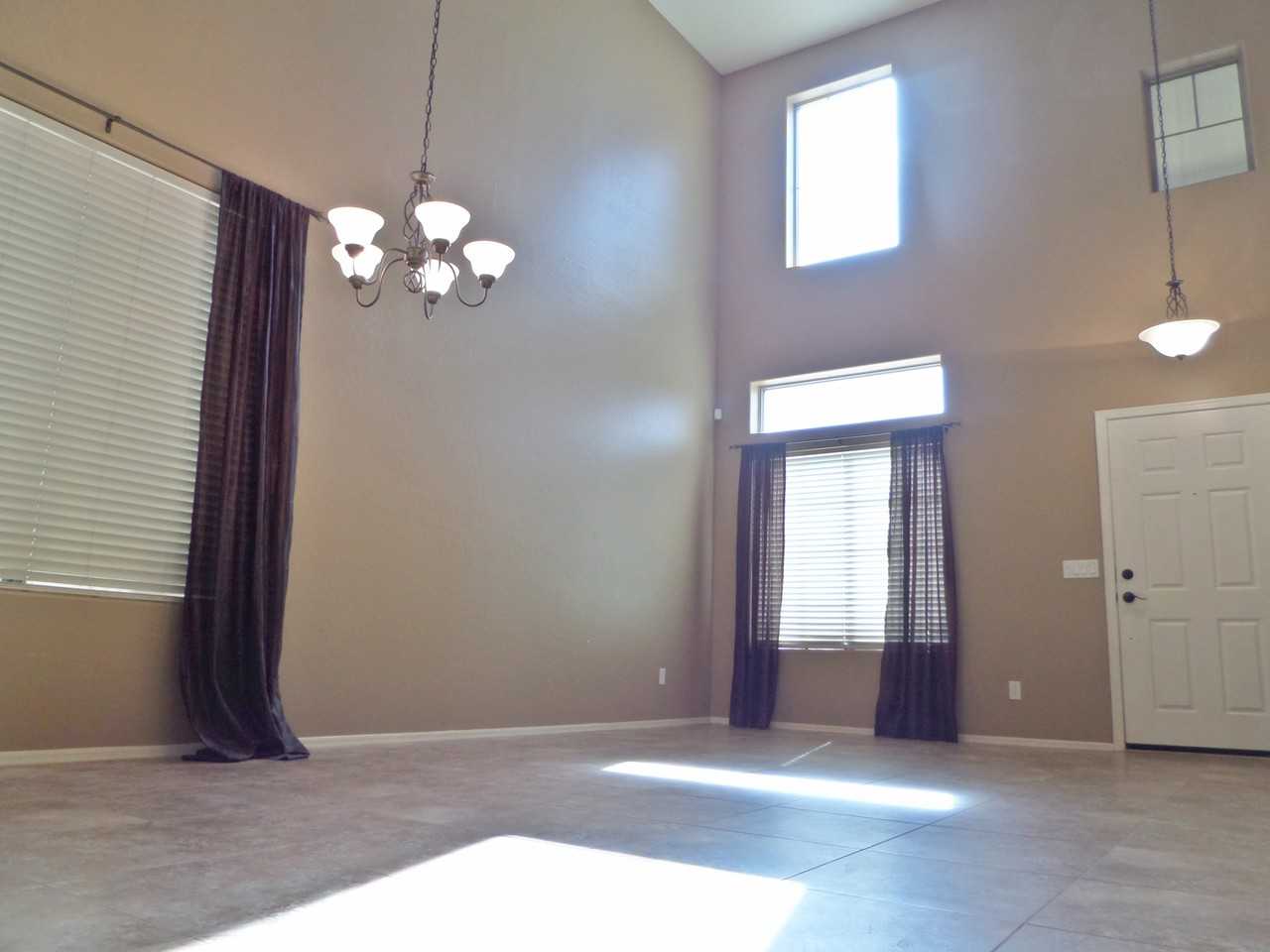 6330 W Big Oak St - Photo 3 of 39