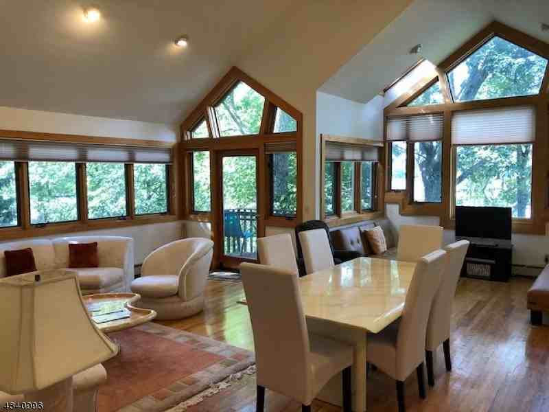 110 White Meadow Rd - Photo 3 of 22