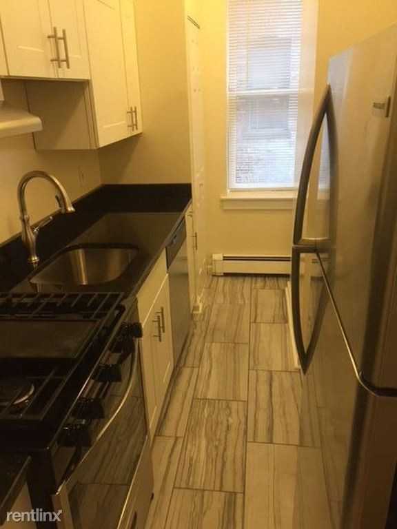 89 Wayne St - Photo 2 of 2