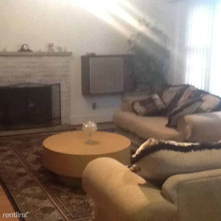 2231 Benton Ave - Photo 2 of 7