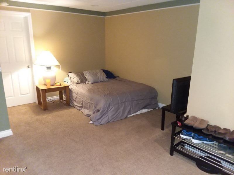 3633 Wedgewood Dr - Photo 2 of 7