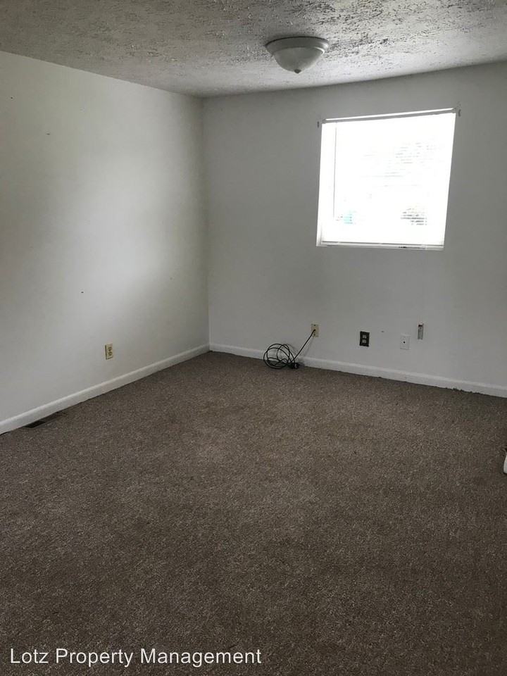 1002-1132 Lakewood Dr - Photo 3 of 10