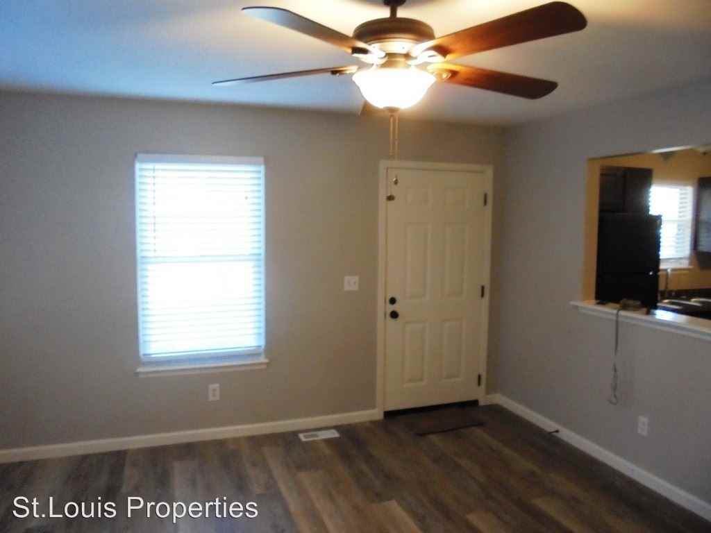 6620 Etzel Ave - Photo 3 of 13
