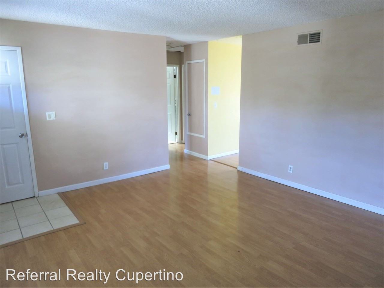 1873 Seville Way - Photo 3 of 14