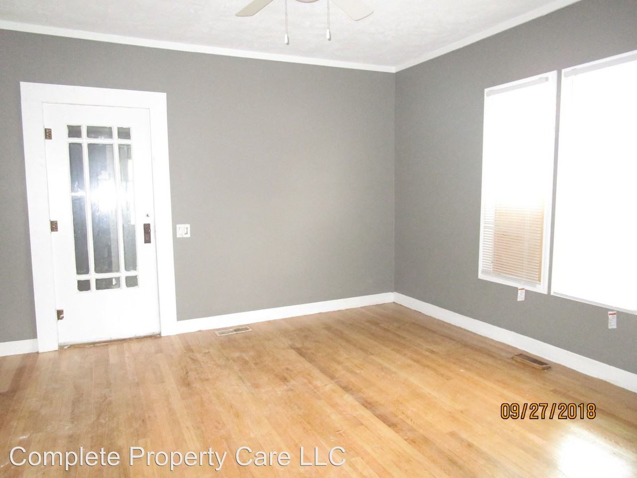 305 W Walnut St - Photo 2 of 11
