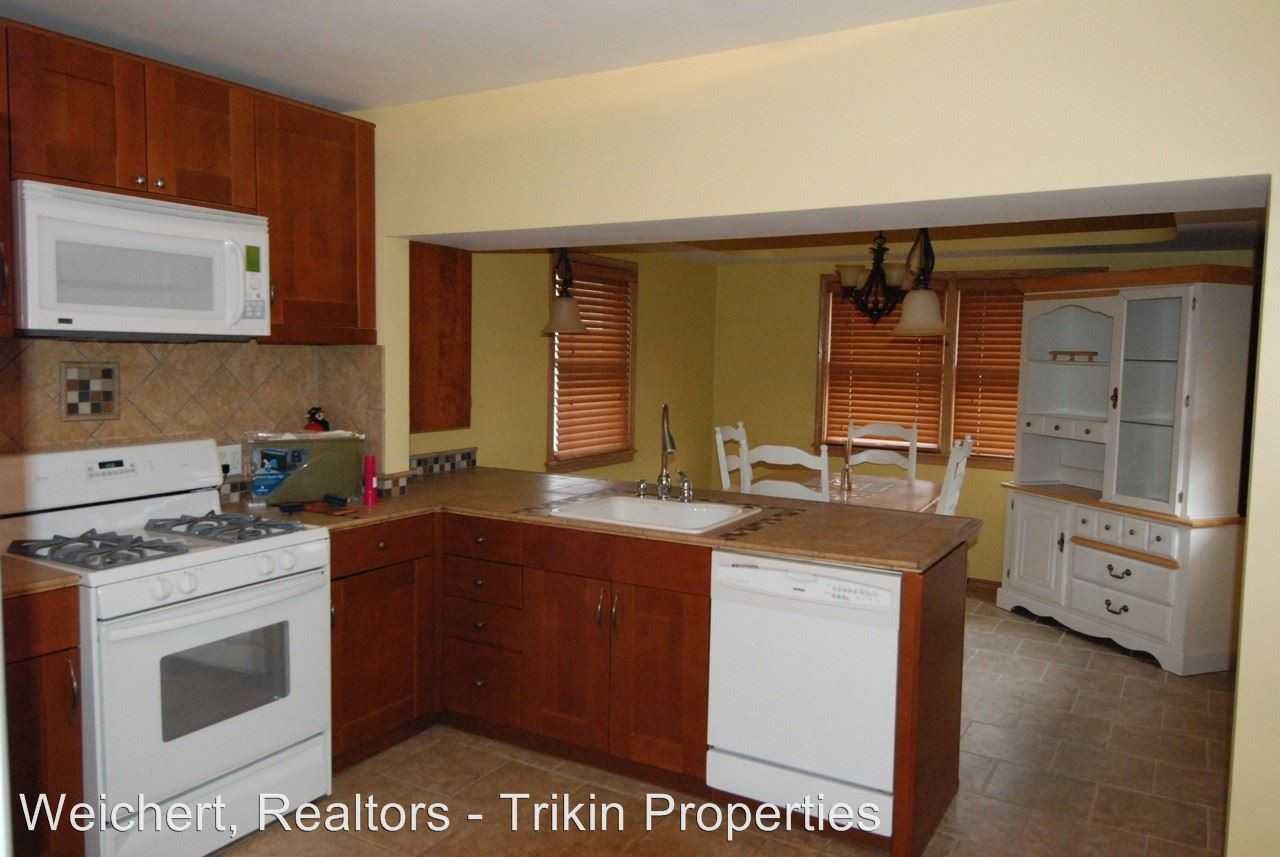 226 W Douglas St - Photo 3 of 21