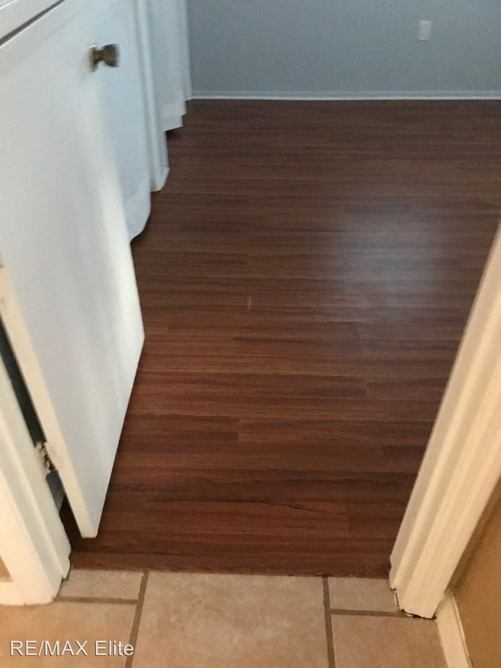 430 Count St - Photo 3 of 34