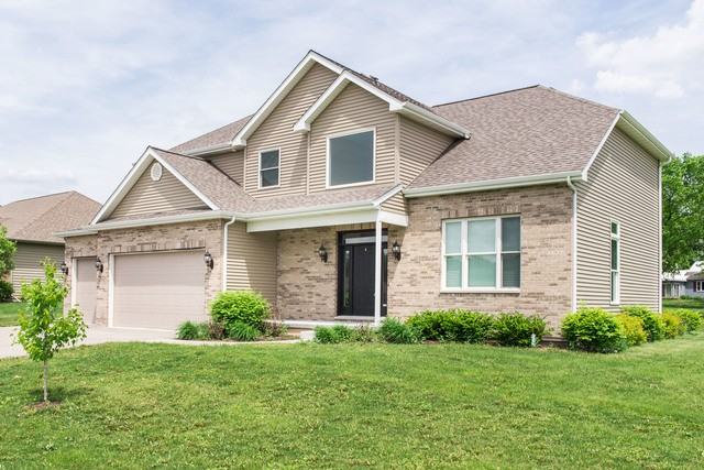 1308 Secretariat Dr - Photo 3 of 37