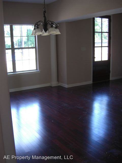 400 Switchgrass Cove - Photo 3 of 5