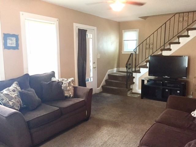 1017 Bellevue Ave - Photo 2 of 8