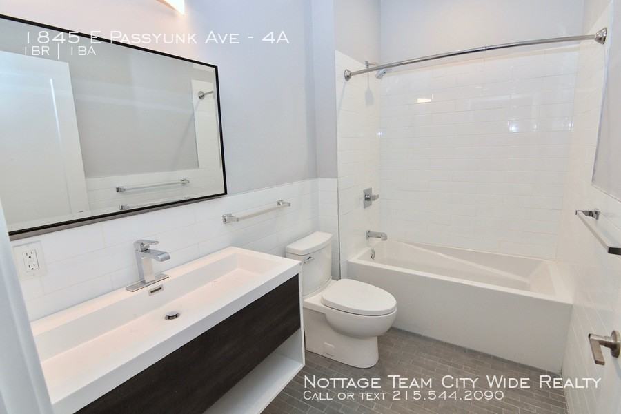 1845 E Passyunk Ave #4A - Photo 2 of 11