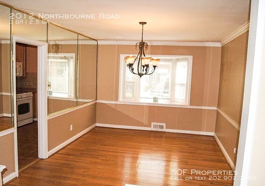 2012 Northbourne Rd - Photo 3 of 11