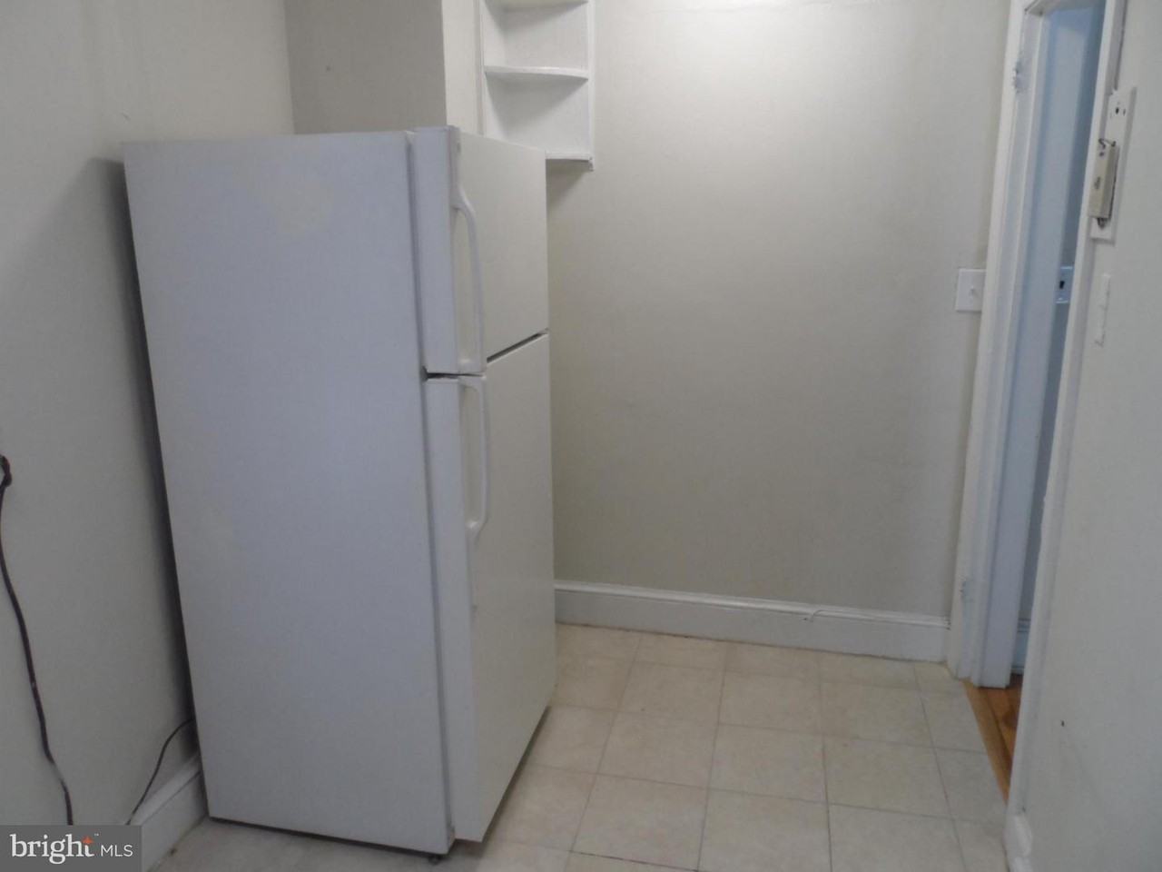 1002 49th St NE - Photo 3 of 17