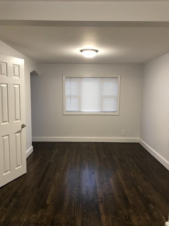 10 Suffolk Rd - Photo 3 of 25