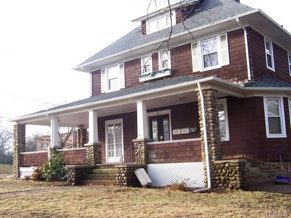 27 S Middletown Rd - Photo 2 of 11