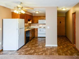 504 James Avenue Mankato Mn 56001 1 Bedroom Apartment For