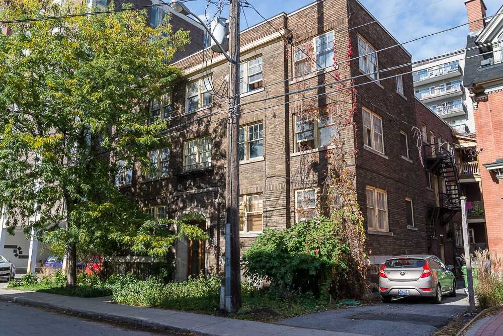 325 Cooper Street 5A, Ottawa, ON K2P 0G5 1 Bedroom Apartment for