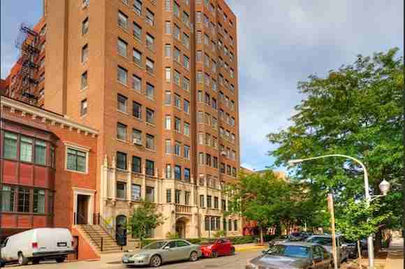 535 West Cornelia Avenue #14W - Photo 3 of 10