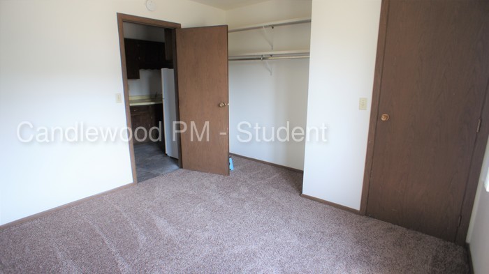 3400 Mc Culloch Street - Photo 3 of 9