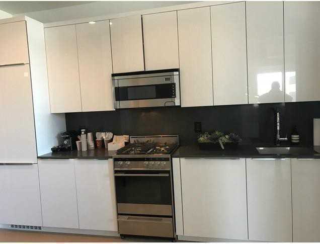 Water St #302
