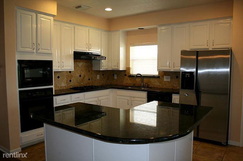 3923 Reefton Ln - Photo 3 of 7