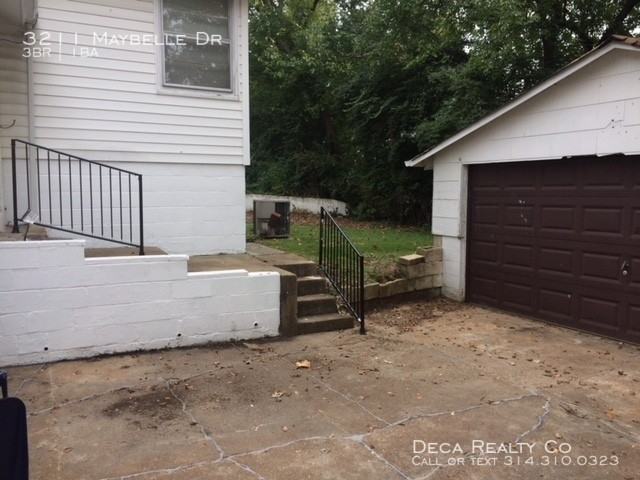 3211 Maybelle Dr - Photo 3 of 10