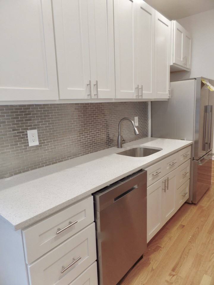 925 East 14th Street #3K - Photo 2 of 15