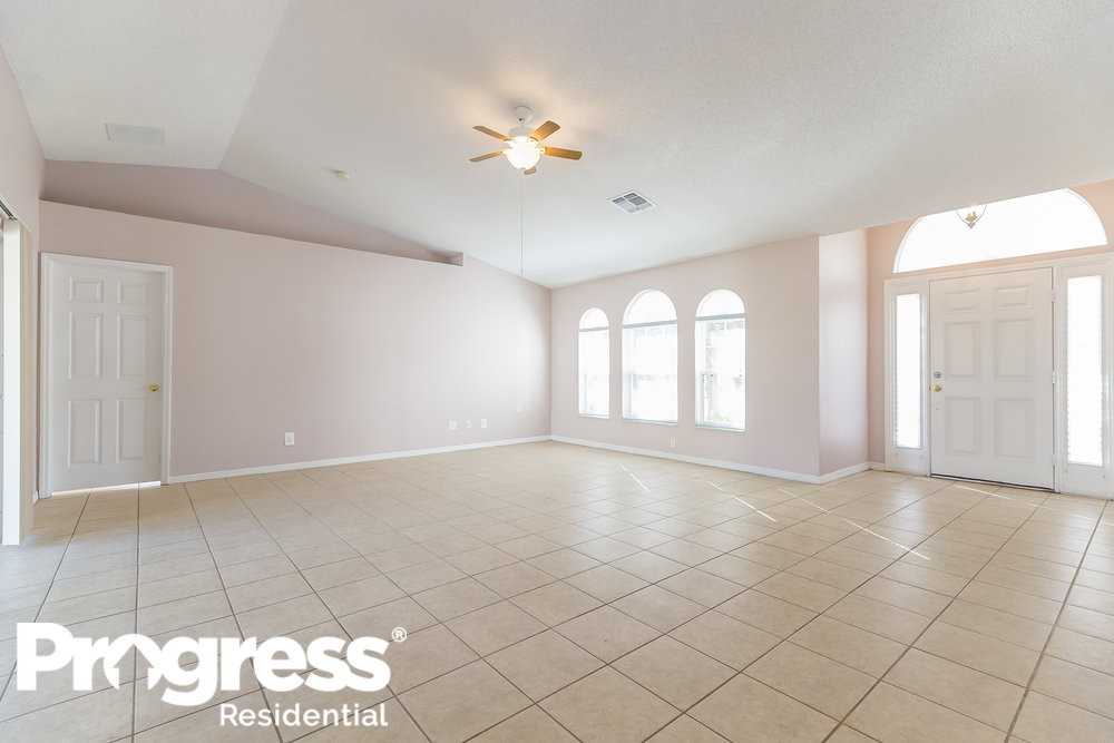 1130 Stratton Ave - Photo 3 of 15