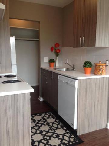 1000 Saint Mary's Road - Photo 3 of 8