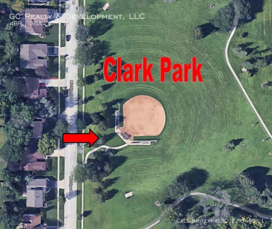 692 Michigan Ln - Photo 3 of 20