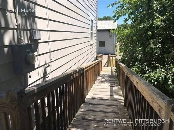 536 Marion St - Photo 2 of 8