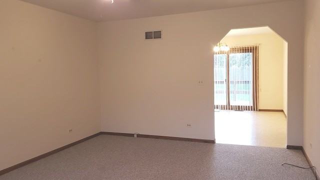 1401 10th St - Photo 2 of 16