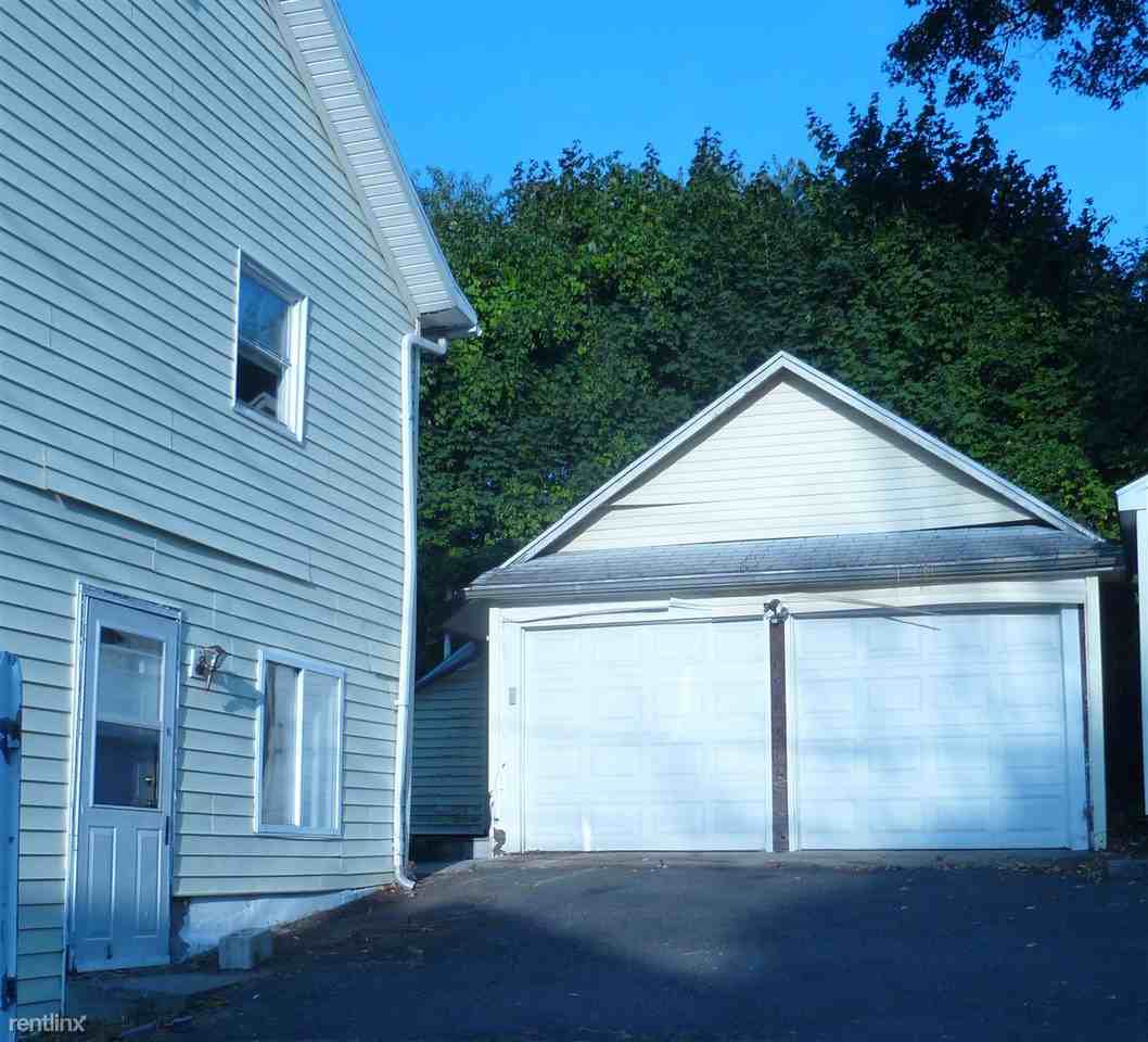 111 Carroll St - Photo 2 of 5