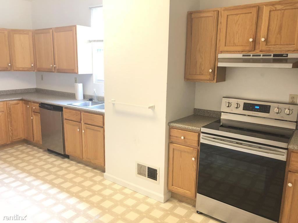 812 S Braddock Ave #2 - Photo 2 of 22