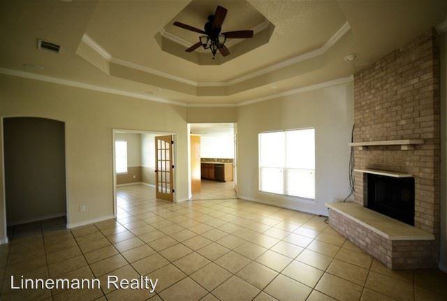 6108 Lolly Loop - Photo 2 of 24