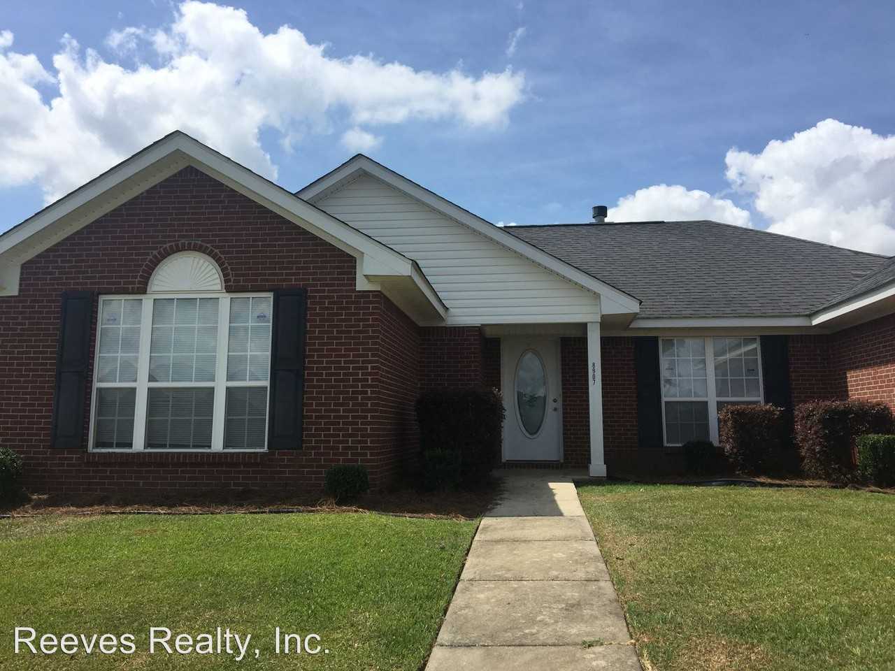 8907 Dawes Creek Dr - Photo 2 of 14