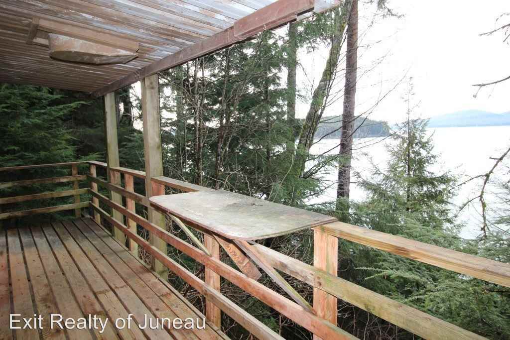 19051 Glacier Hwy - Photo 2 of 11