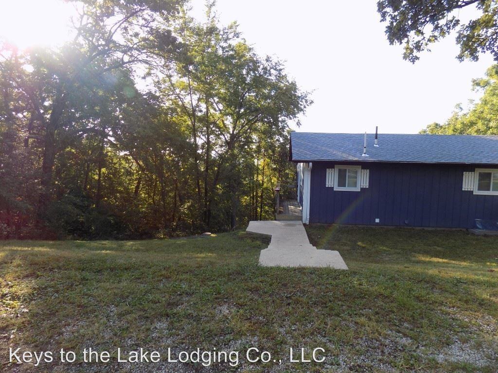 340 Beachwood Dr - Photo 2 of 9