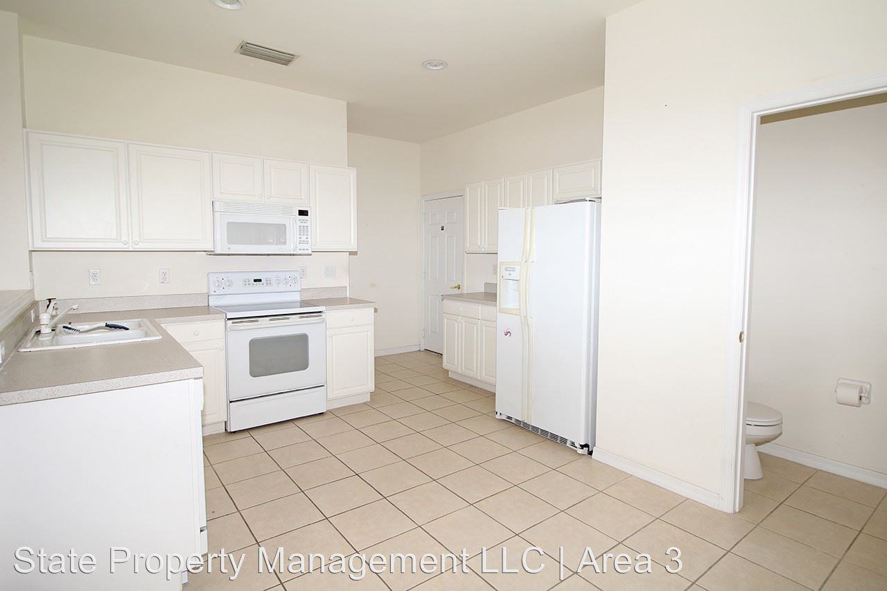 8311 Village Edge Cir #4 - Photo 3 of 13