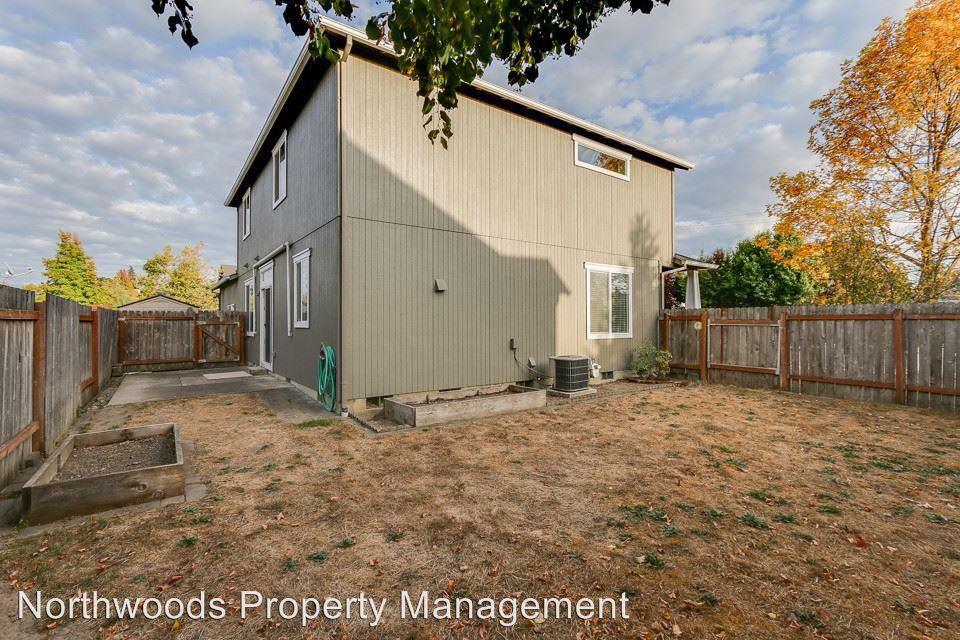 104 Niblock Ln - Photo 3 of 17