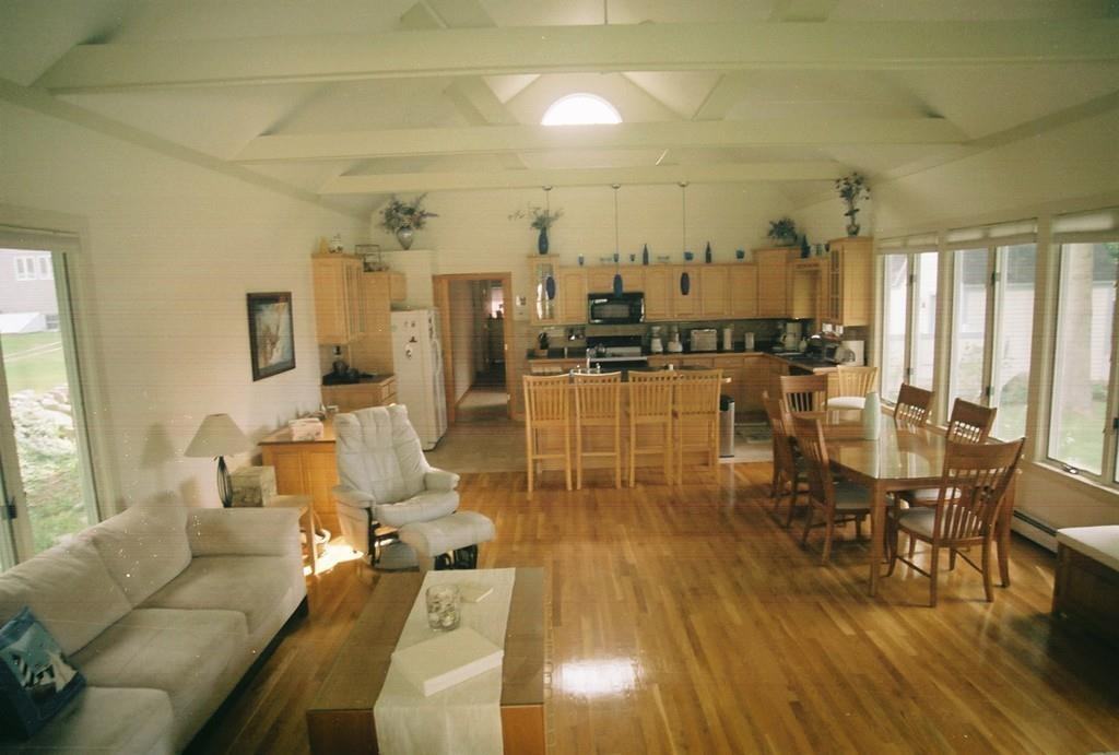 9R Summer St - Photo 3 of 24